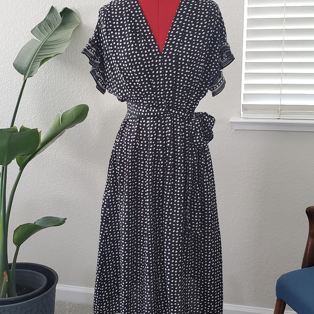 Max Studio dress size small